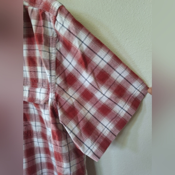 Carhartt Mens Original Fit Red/White Short Sleeve Button Down Shirt Size XL - Picture 3 of 6